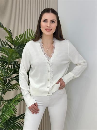 Yakası İthal Güpürlü Mevsimlik Hırka Ekru