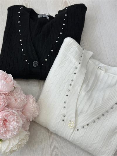 Yakası Ve Cepleri Taş Detaylı Yumoş Hırka Siyah