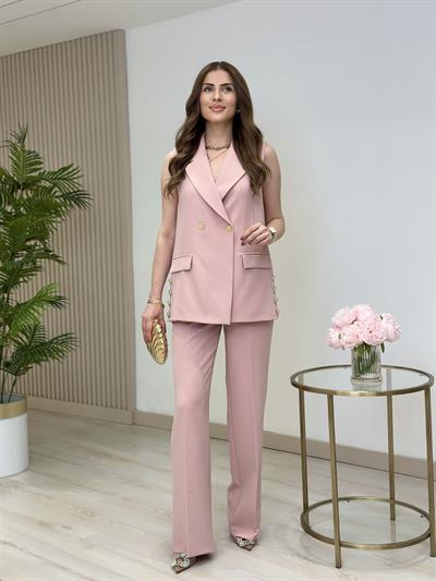 Yeleği Gold Düğmeli Takım Pudra