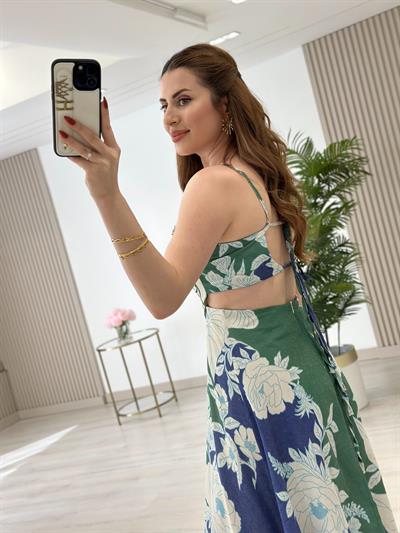 Yeşil Nakışlı Sırt Detaylı Keten Elbise 