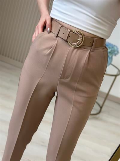 Yüksek Bel Kemerli Atlas Kumaş Pantolon Camel