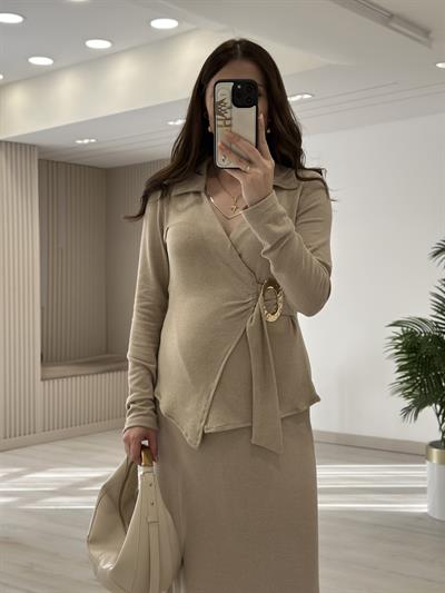 Yumoş Kumaş Gold Tokalı Etekli Takım Bej