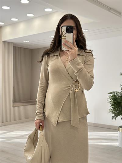 Yumoş Kumaş Gold Tokalı Etekli Takım Bej