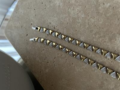 Zirconium Üçgen Taşlı Bileklik 