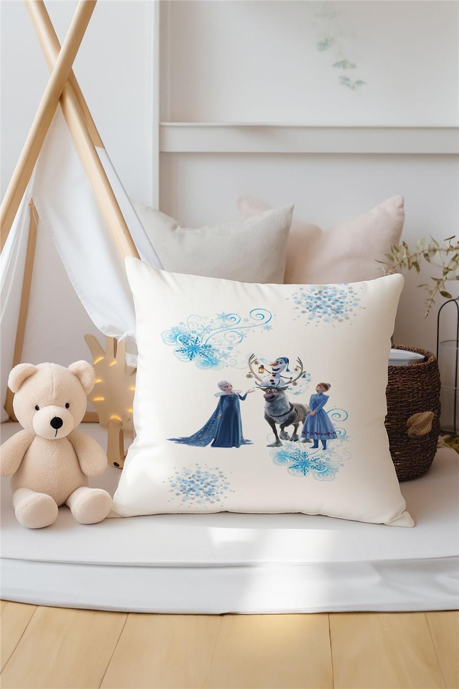 Karlar Ülkesi Elsa Desenli 3'Lü Kırlent Kılıfı Tlakr-312