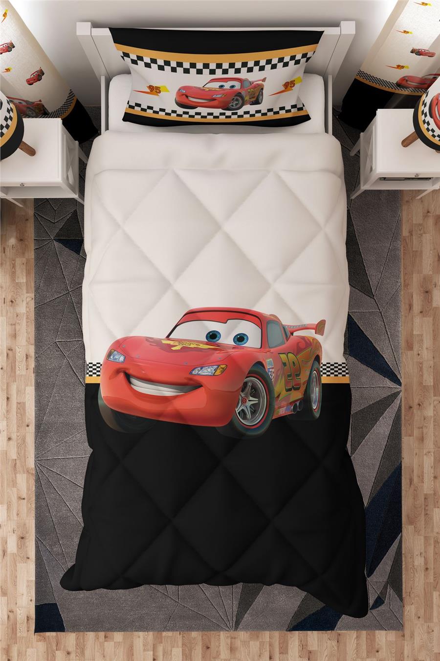 Arabalı Şimşek Mcqueen Desenli Tek Kişilik Çocuk Yorganı Uyku Seti