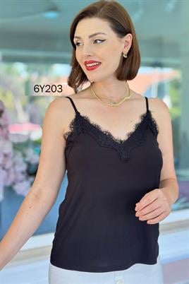 Askısı Ayarlanabilir Dantelli Sandy Bluz