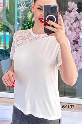 Dantel Detay Viskon Bluz