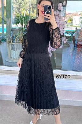 Piliseli Dantel Elbise