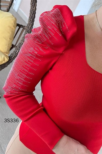 Kolları Taşlı Çelik Triko Bluz