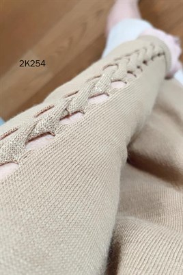 Kolları Balık Sırtı Detaylı Triko Bluz