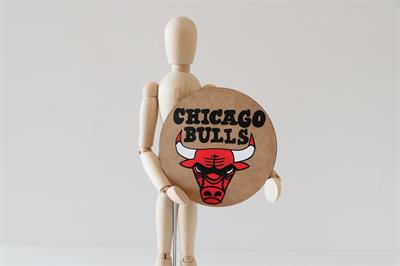 Duralit Üzerine Akrilik Boya Resim - 10 cm Çapında - Resim + Şövale Bir Arada - Basketbol Takımı: Chicago Bulls