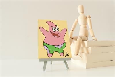 Duralit Üzerine Akrilik Boya Resim - 10,3cm x 14cm - Resim + Şövale Bir Arada - Sünger Bob Arkadaşı Patrick Yıldız