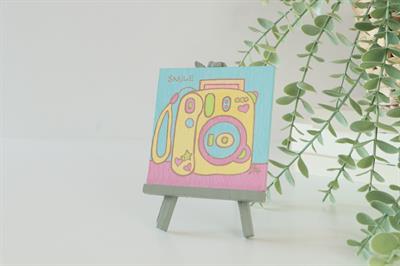 Duralit Üzerine Akrilik Boya Resim - 10cm x 10cm - Resim + Şövale Bir Arada - Fotoğraf Makinesi