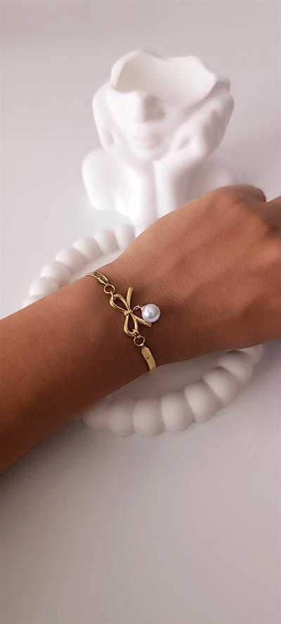 Çelik Fiyonk İnci Detaylı Gold Bileklik