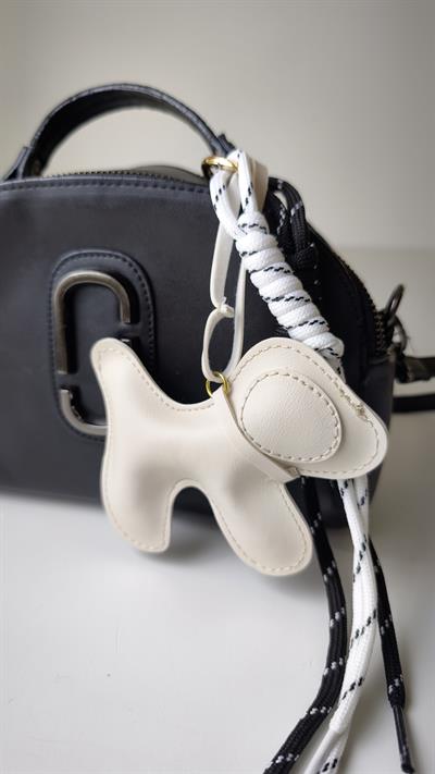 Deri Köpek Figür Sallantılı Çanta Aksesuarı 