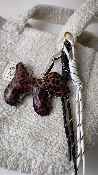 Deri Köpek Figür Sallantılı Çanta Aksesuarı 