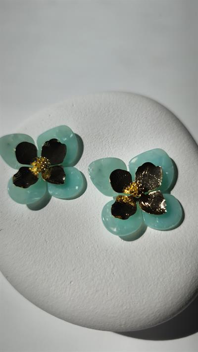 Gold Çiçek Detaylı Su Yeşili Çiçek Küpe