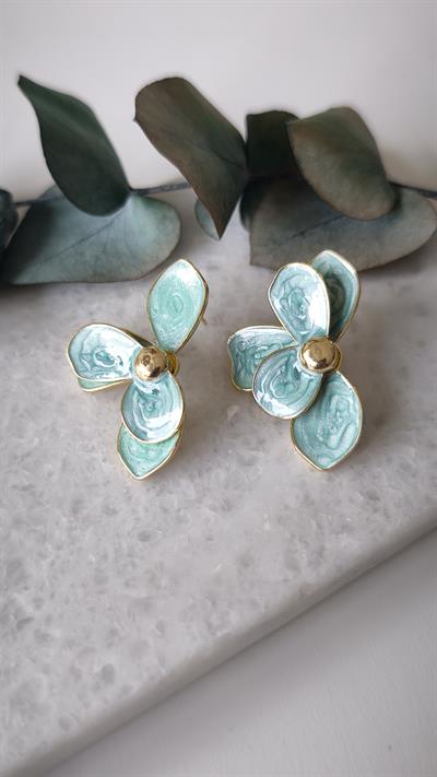 Gold Detaylı Yarım Lotus Çiçeği Küpe