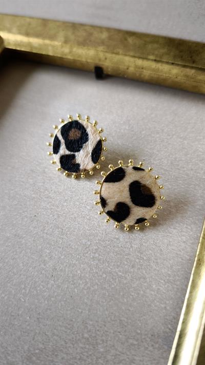 Gold Detaylı Yuvarlak Leopar Desen Küpe