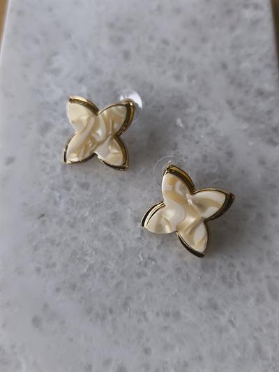 Gold Kenar Beyaz Hareli Yonca Model Küpe