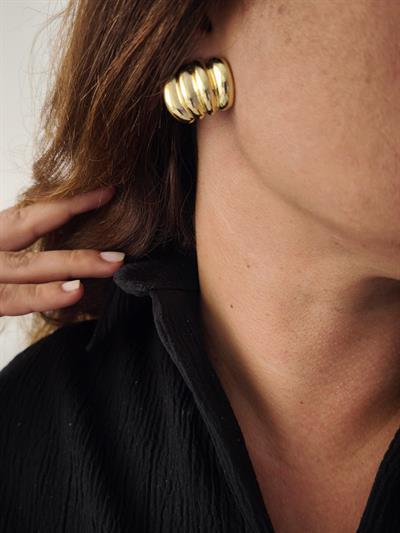 Gold Üçlü Görünümlü Sarmal Küpe