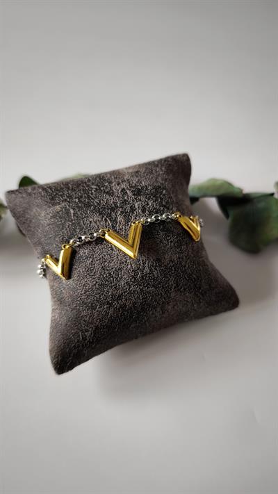 Gold ve Silver Renkte V Şekilli Bileklik