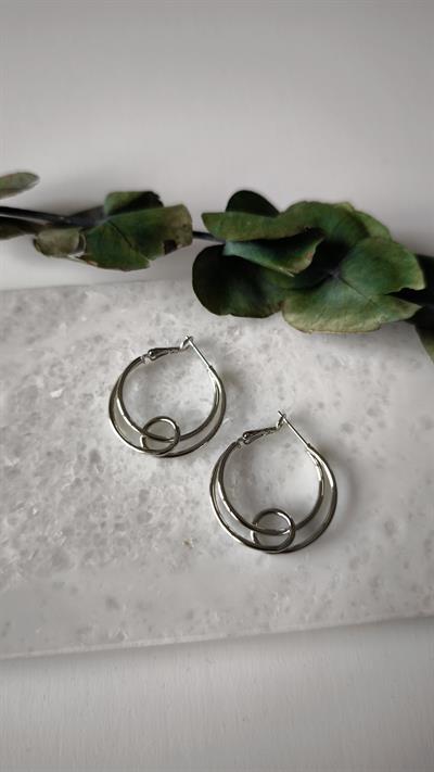 Halka İçinde Düğümlü Halka Küpe