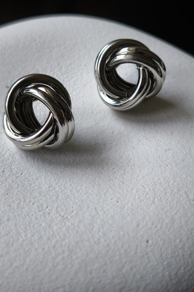 İçiçe Sarmalı Marka Model Topçuk Küpe