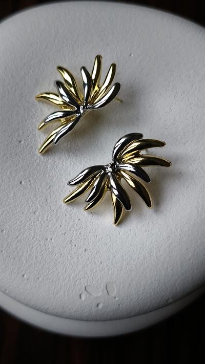 İki Renkli Yarım Lotus Küpe