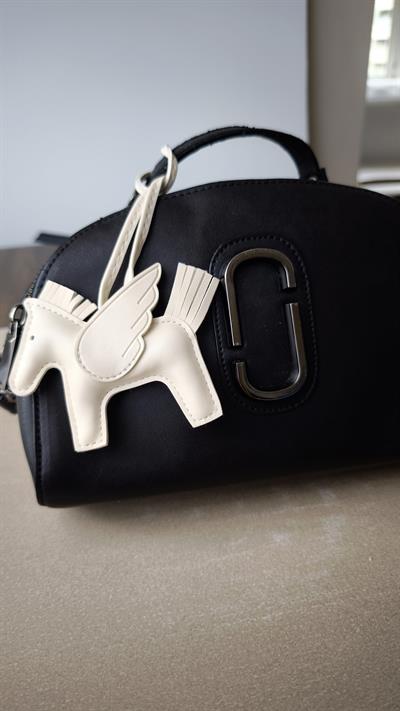 Krem Marka Model Çanta Charm