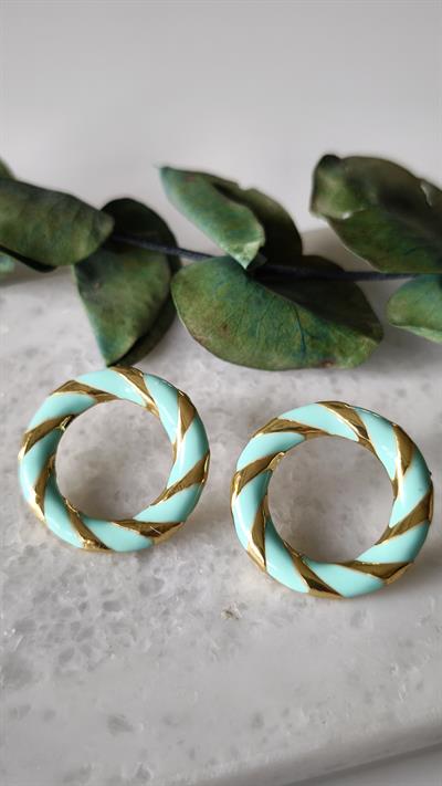 Mineli Yuvarlak Gold Detaylı Küpe