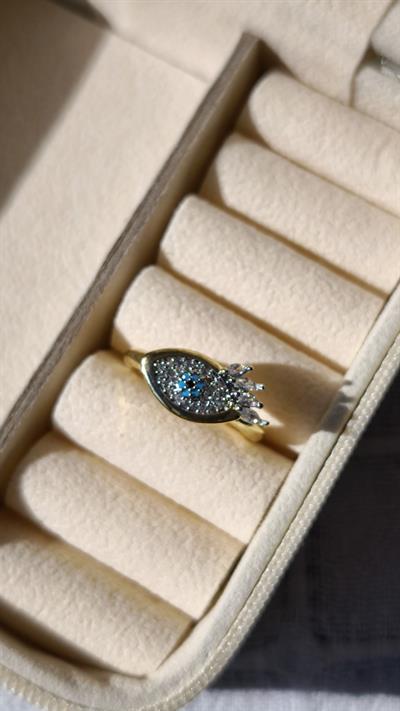 Özel Seri Oval Taşlı Kirpikli Göz Figür Ayarlanabilir Yüzük 