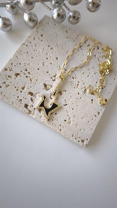 Özel Seri Yıldız Figür Siyah Detaylı Kolye