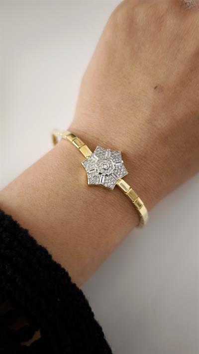 Özel Seri Zirkon Taşlı Çiçek Figür Plaka Zincir Bileklik 