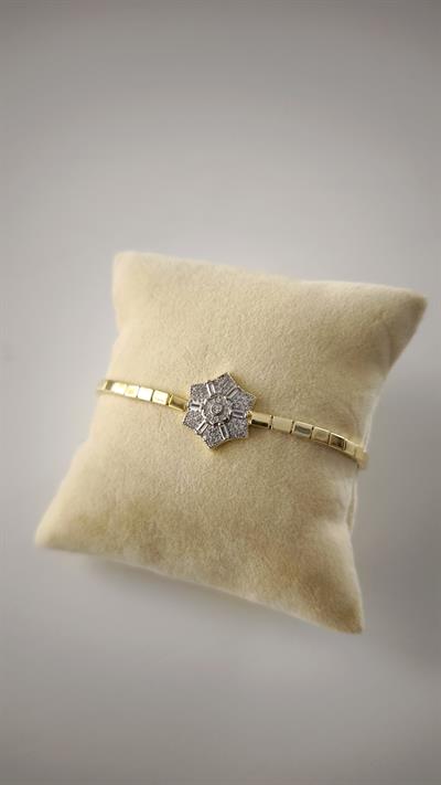 Özel Seri Zirkon Taşlı Çiçek Figür Plaka Zincir Bileklik 