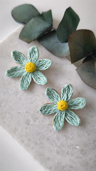 Papatya Hasır Küpe