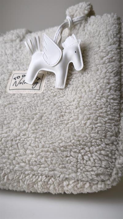 Renkli Püskül Detay At Figür Çanta Aksesuarı 