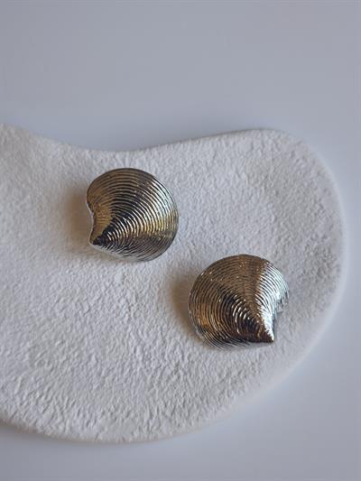 Tırtık Plaka Midye Figür Görünüm Küpe