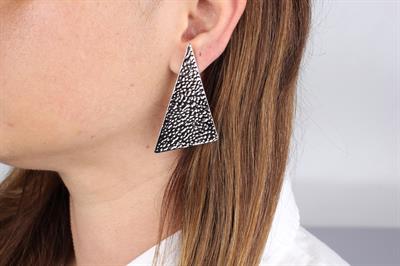 Üçgen Model Dövme Desen Büyük Küpe