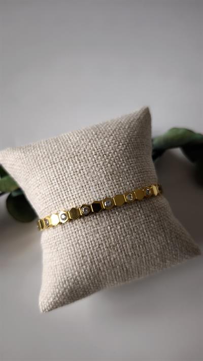 Zirkon Taşlı Detaylı Kelepçe Bileklik