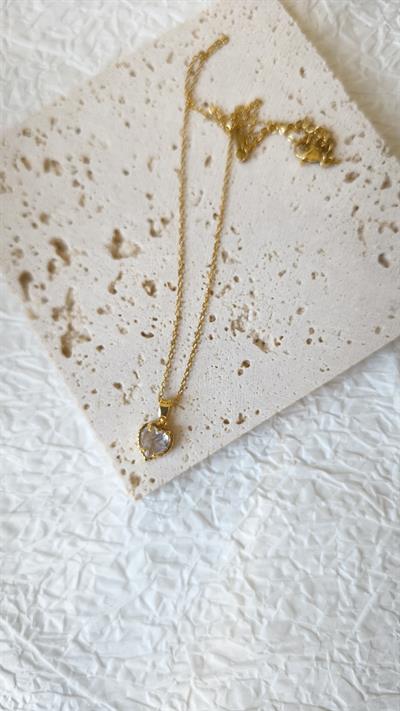 Zirkon Taşlı Kalp Uç Kolye