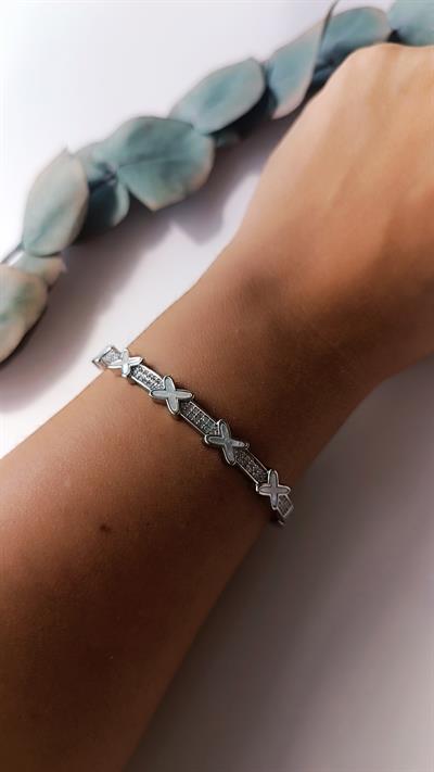 Zirkon Taşlı X Şekil Kelepçe Bileklik