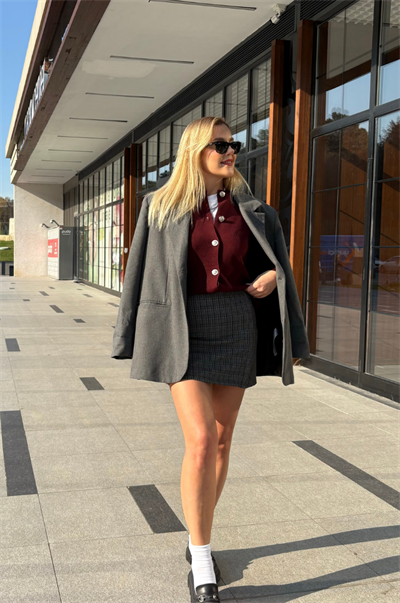 Bordo Gümüş Düğmeli Hırka