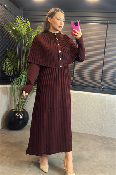 Bordo Pelerin Detaylı Piliseli Triko Elbise (2li Set)