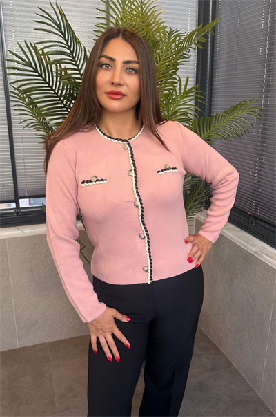 Burgu Şeritli Özel İşleme Düğmeli Pembe Hırka