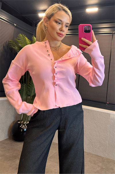 Büzgü Detaylı Pembe Triko Hırka