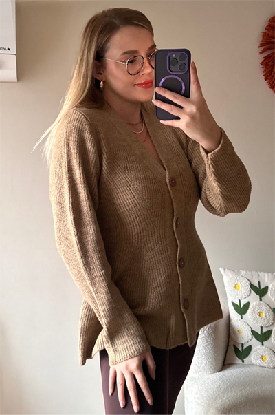 Camel Belden Oturmalı Düğmeli Yumoş Hırka