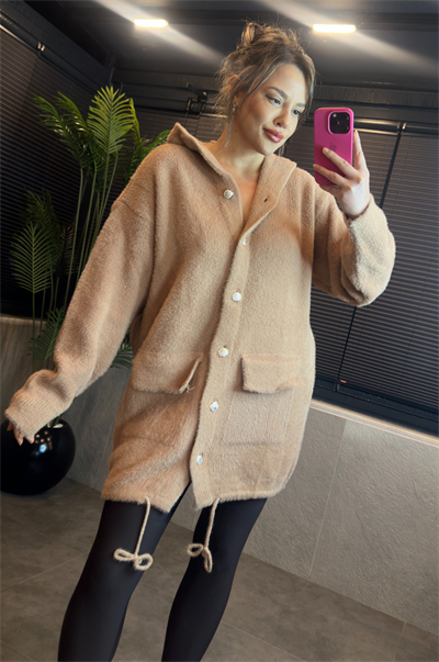 Camel Kapüşonlu Cep Detaylı Peluş Uzun Hırka