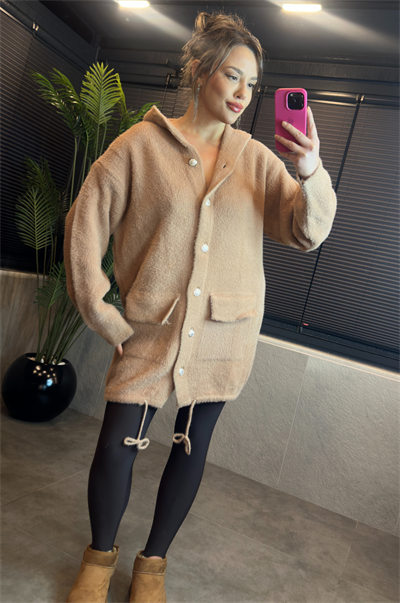Camel Kapüşonlu Cep Detaylı Peluş Uzun Hırka